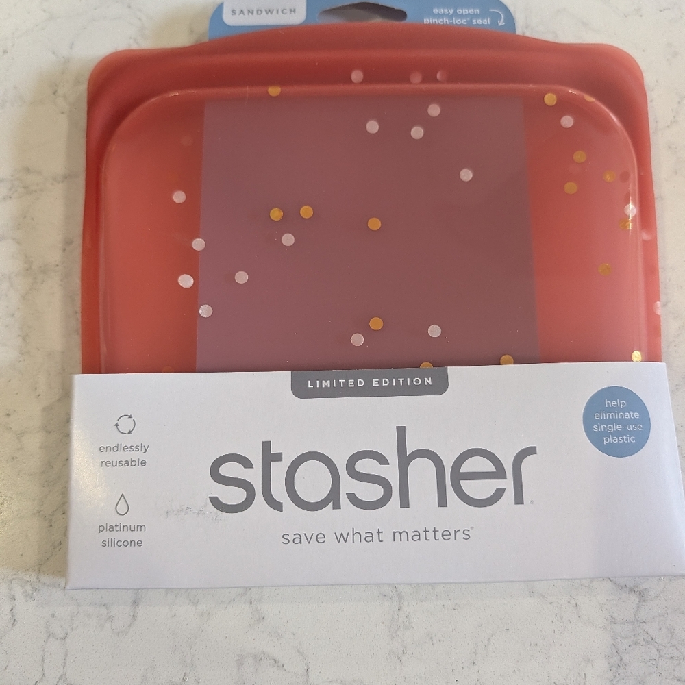 Limited Edition Stasher Reusable Sandwich And Snack Bags - Picture 4 of 7